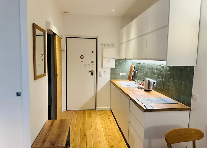 Tour Eiffel Quai De Seine *